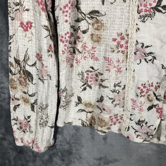 Lucky Brand Women’s Floral Shirt Pearl Buttons Size Small P - Picture 5 of 14